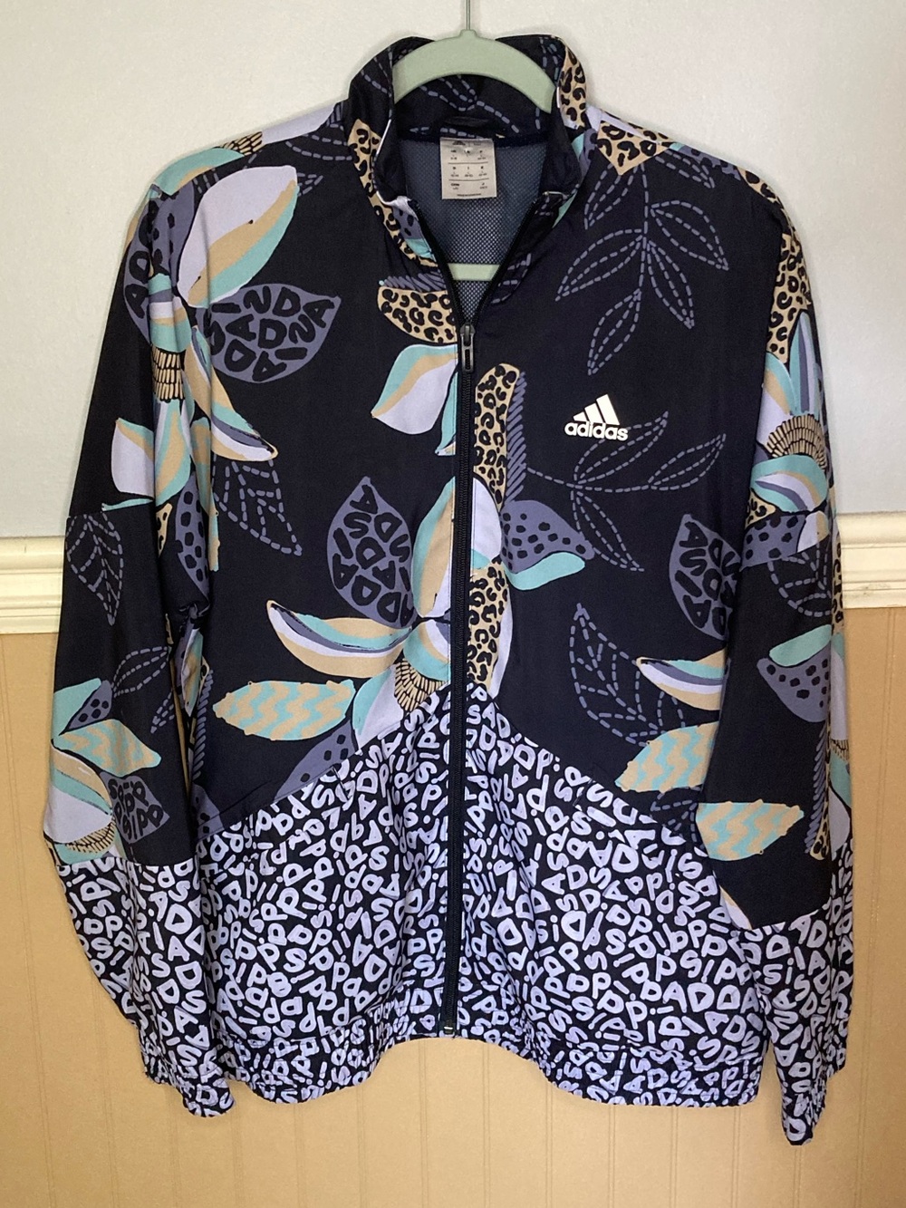 Adidas x FARM Rio Women's Relaxed Lightweight Windbreaker Jacket Large